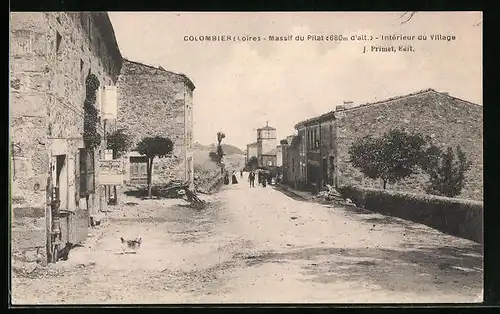 AK Colombier, Massif du Pilat, Intérieur du Village