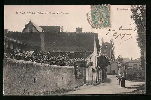 AK Saint-Nizier-sous-Charlieu, Le Bourg