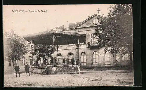 AK Lorette, Place de la Mairie