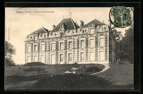 AK Azé, Chateau de Courtozé