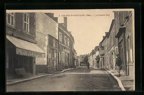 AK Les-Aix-d`Angillon, La Grande Rue