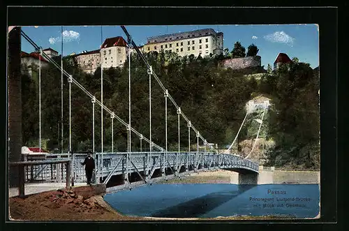 AK Passau, Prinzregent Luitpold-Brücke mit Blick zum Oberhaus