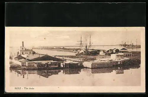 AK Suez, the docks