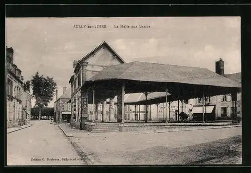 AK Sully-sur-Loire, la Halle aux Grains