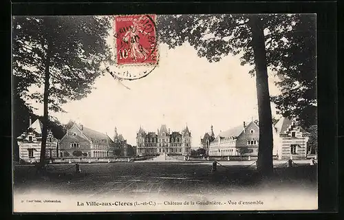AK La Ville-aux-Clercs, Chateau de la Gaudinière, Vue d`ensemble