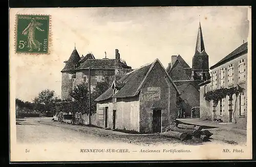 AK Mennetou-sur-Cher, Anciennes Fortifications