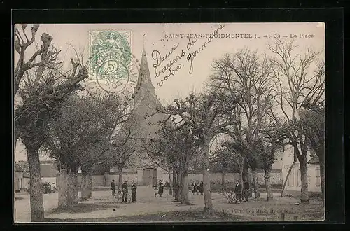 AK Saint-Jean-Froidmentel, La Place