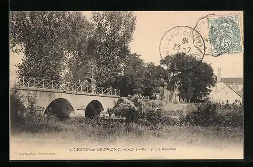 AK Neung-sur-Beuvron, Pont sur le Beuvron