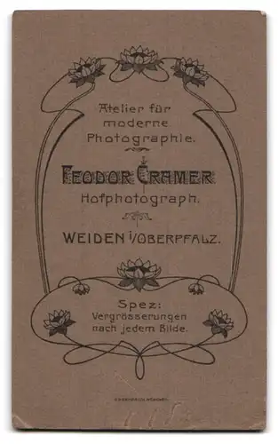 Fotografie Feodor Cramer, Weiden / Oberpfalz, Portrait stattlicher junger Mann mit Schnurrbart