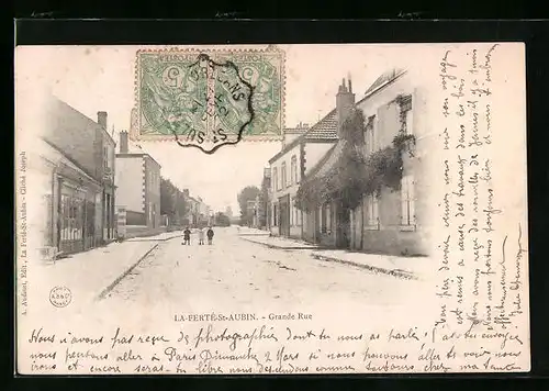 AK La Ferte-Saint-Aubin, Grande Rue, Maison