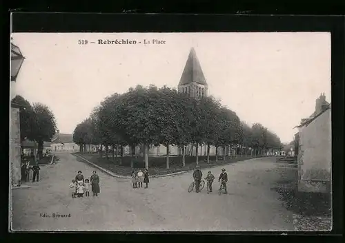 AK Rebrechien, La Place, l`Eglise