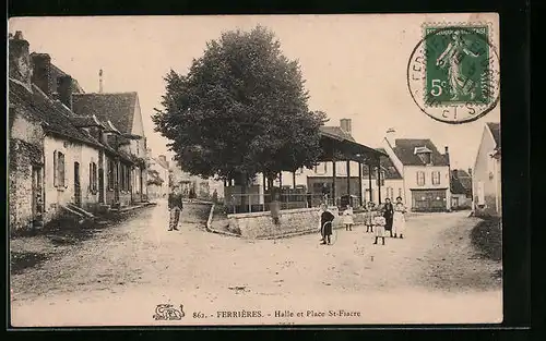 AK Ferrieres, Halle et Place St-Fiacre