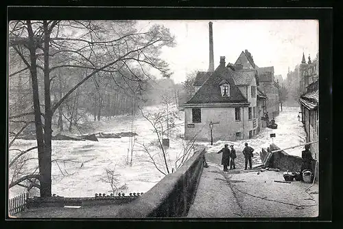 AK Nürnberg, Hochwasser-Katastrophe vom 05. Febr. 1909, auf der überfluteten Agnesbrücke