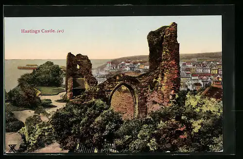 AK Hastings, an der Burgruine, Blick auf die Stadt