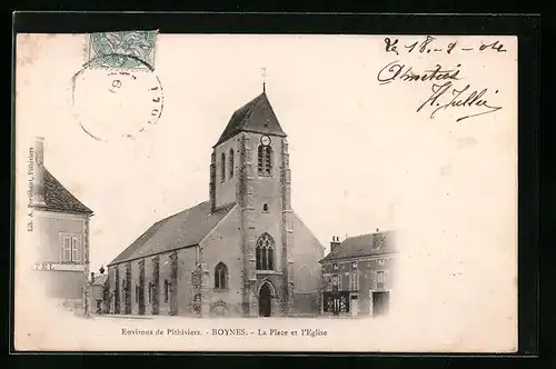 AK Boynes, La Place et l`Eglise