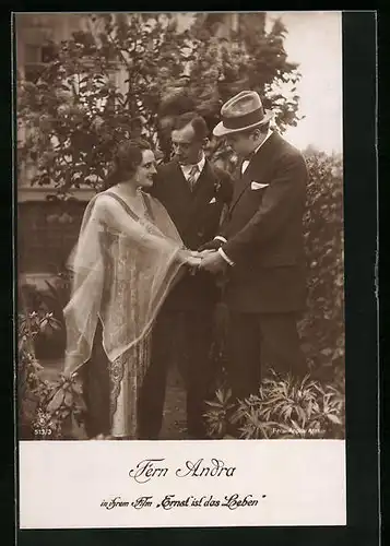 AK Schauspielerin Fern Andra in Ernst ist das Leben