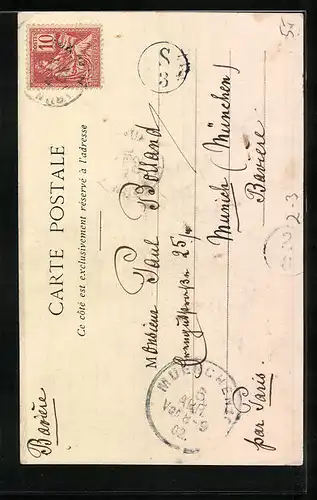 AK lächelnde Briefträgerin schwenkt einen Liebesbrief