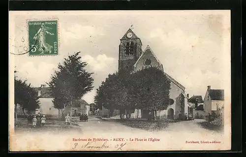 AK Auxy, La Place et l`Eglise
