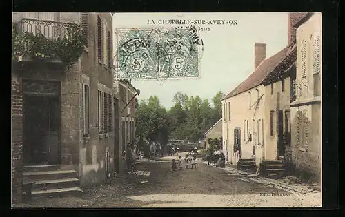 AK La Chapelle-sur-Aveyron, Petit Enfants dans une Rue