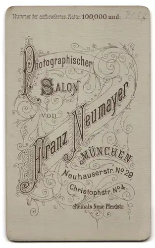 Fotografie Franz Neumayer, München, Neuhauserstr. 29, Christophstr. 4, Bürgerlicher Herr mit Oberlippenbart