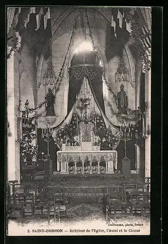 AK Saint-Brisson, Intérieur de l`Eglise, l`Autel et le Choeur