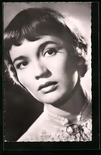 AK Schauspielerin Liselotte Pulver mit Bubikopf