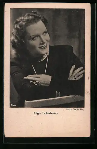 AK Schauspielerin Olga Tschechowa lächelt