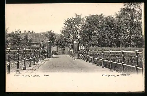 AK Weesp, Klompbrug