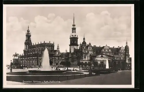AK Dresden, Schloss und Kath. Hofkirche