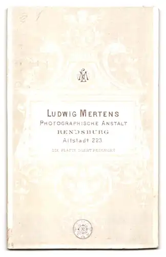 Fotografie Ludwig Mertens, Rendsburg, Altstadt 223, Junges Paar in feierlicher Kleidung