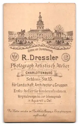 Fotografie R. Dressler, Berlin-Charlottenburg, Schloss-Str. 15, Junger Herr im Anzug mit Oberlippenbart