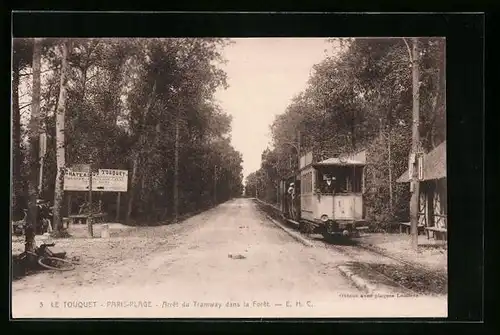 AK Le Touquet-Paris-Plage, Arret du Tramway dans la Foret, Strassenbahn