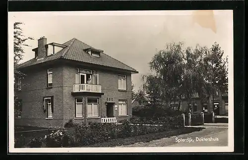 AK Spierdijk, Doktershuis