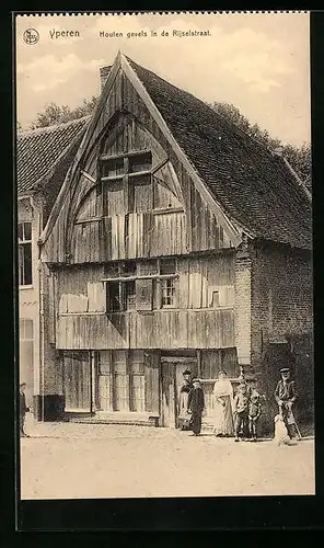 AK Yperen, Houten gevels in de Rijselstraat