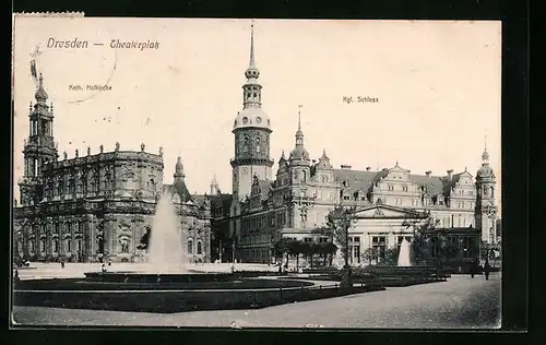 AK Dresden, Theaterplatz mit Kath. Hofkirche