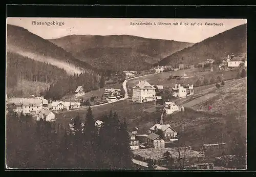 AK Spindelmühle i. Böhmen /Riesengebirge, Teilansicht mit Blick auf die Peterbaude