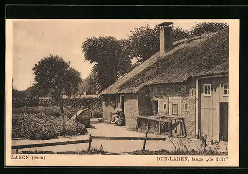 AK Laren, Oud-Laren langs de drift