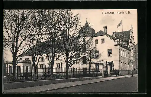 AK Fürth i. B., Die Turnhalle von der Strasse gesehen