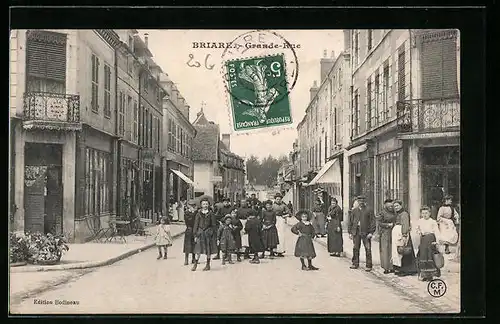 AK Briare, Grande-Rue