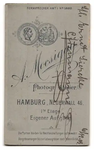 Fotografie A. Mocsigay, Hamburg, Neuerwall 46, Junger Herr im Anzug