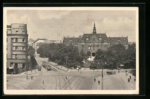 AK Brünn, Strassenbahn passiert das Deutsche Haus