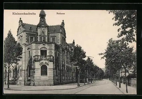 AK Dresden-Kleinzschachwitz, Rathaus mit Strasse