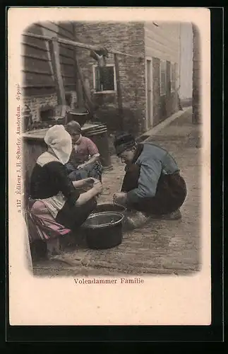 AK Volendam, Volendammer Familie