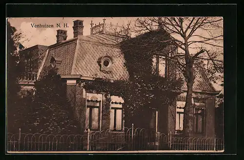 AK Venhuizen, Vorderansicht einer Villa