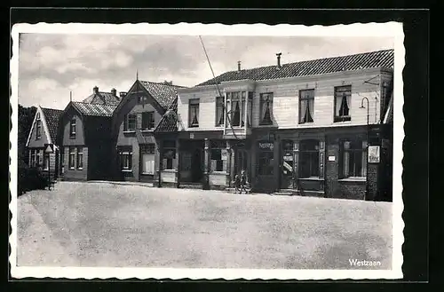 AK Westzaan, Ortspartie mit Geschäften