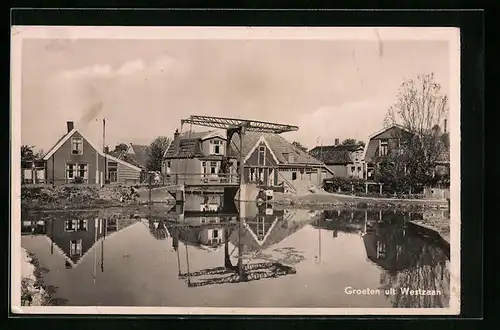 AK Westzaan, Teichpartie mit Brücke