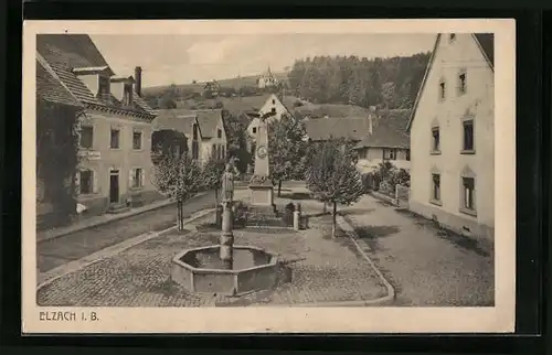 AK Elzach /B., Strassenpartie mit Denkmal und Brunnen
