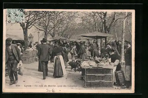 AK Lyon, Un coin du Marché, quai des Célestins