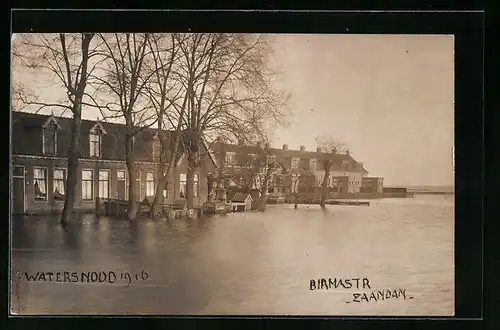 Foto-AK Zaandam, Birmastr, Hochwasser 1916