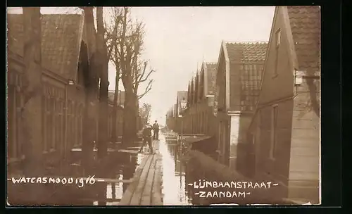 Foto-AK Zaandam, Lijnbaanstraat, Hochwasser 1916